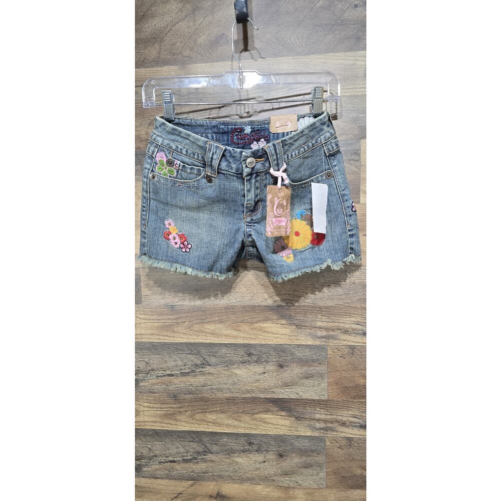Vintage Y2k Candies Size 0 Denim Shorts Floral Embroidered New w Tags